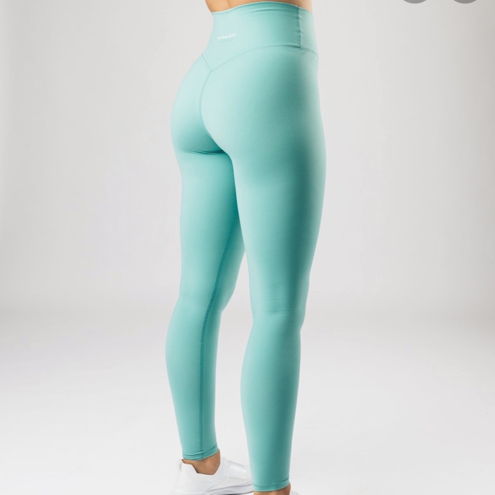 Alphalete Alphalux Essential Leggings